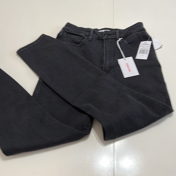 NWT Good American Good Curve Distressed Crop Jeans Black Size 4/27 - Picture 4 of 13